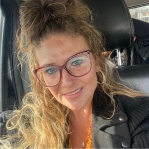 Meet our Founding Member! Shauna - Lead Style Coordinator @threadsbyme